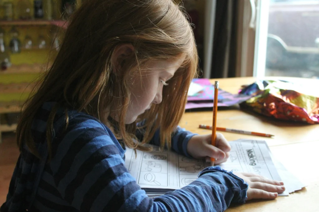 La imagen tiene un atributo ALT vacío; su nombre de archivo es Temas-TFG-Educacion-Infantil-5-1024x683.webp